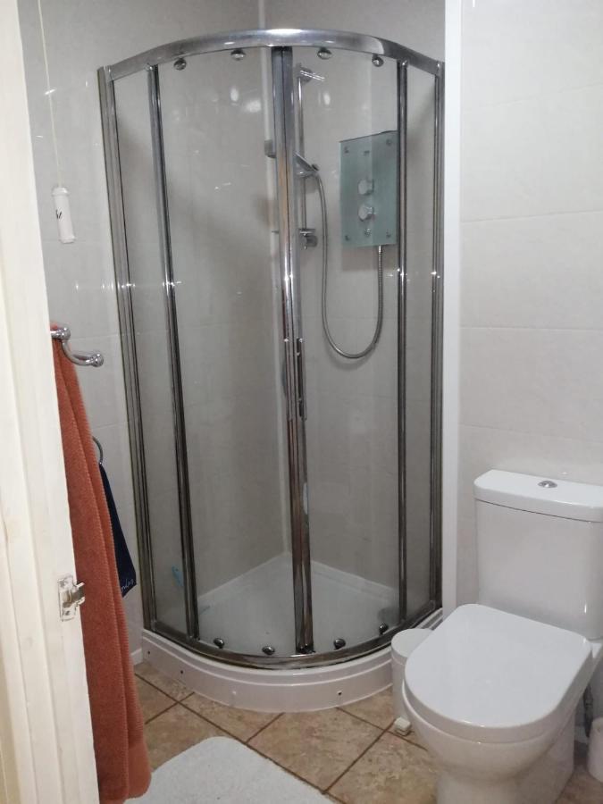 2 Bed Villa With Full Use Of Site Facilities Ньюки Экстерьер фото