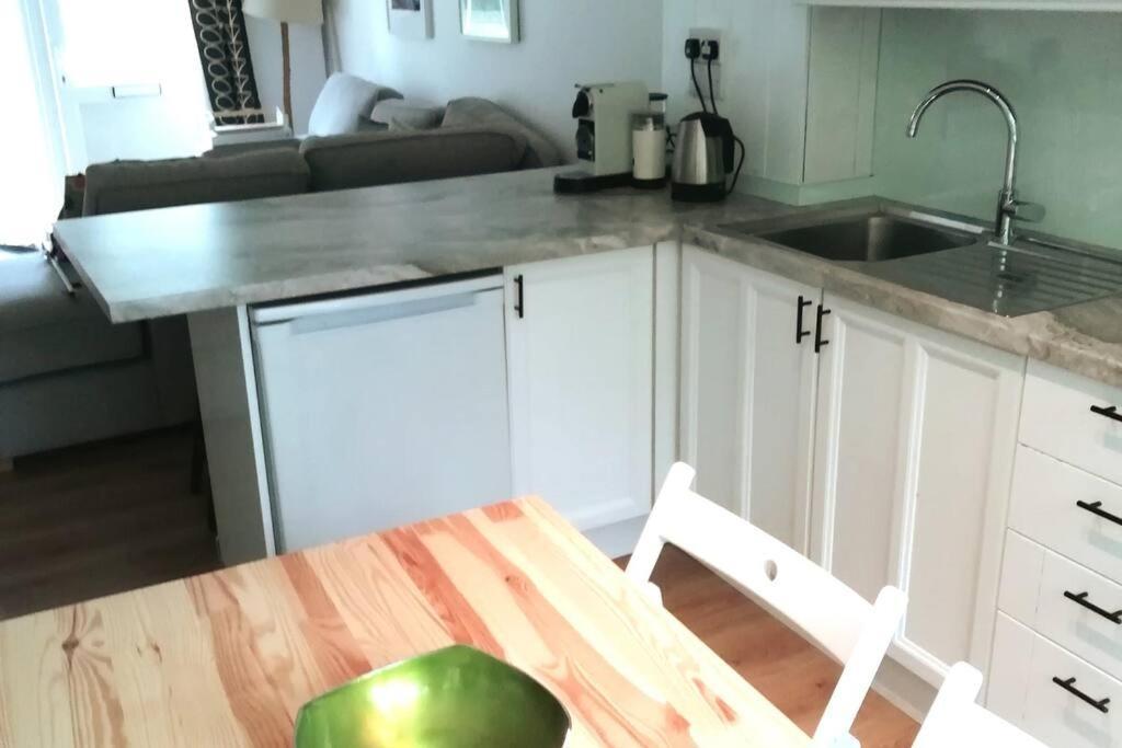 2 Bed Villa With Full Use Of Site Facilities Ньюки Экстерьер фото